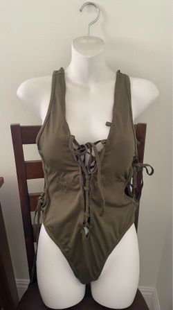 Bathing suit