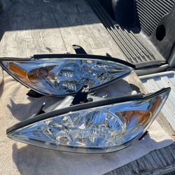 2003 Camry Headlights 