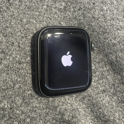 Apple Watch  series 6  44 MM