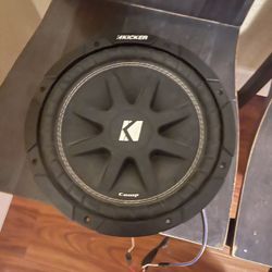 1 Subwoofer 10 Kicker 