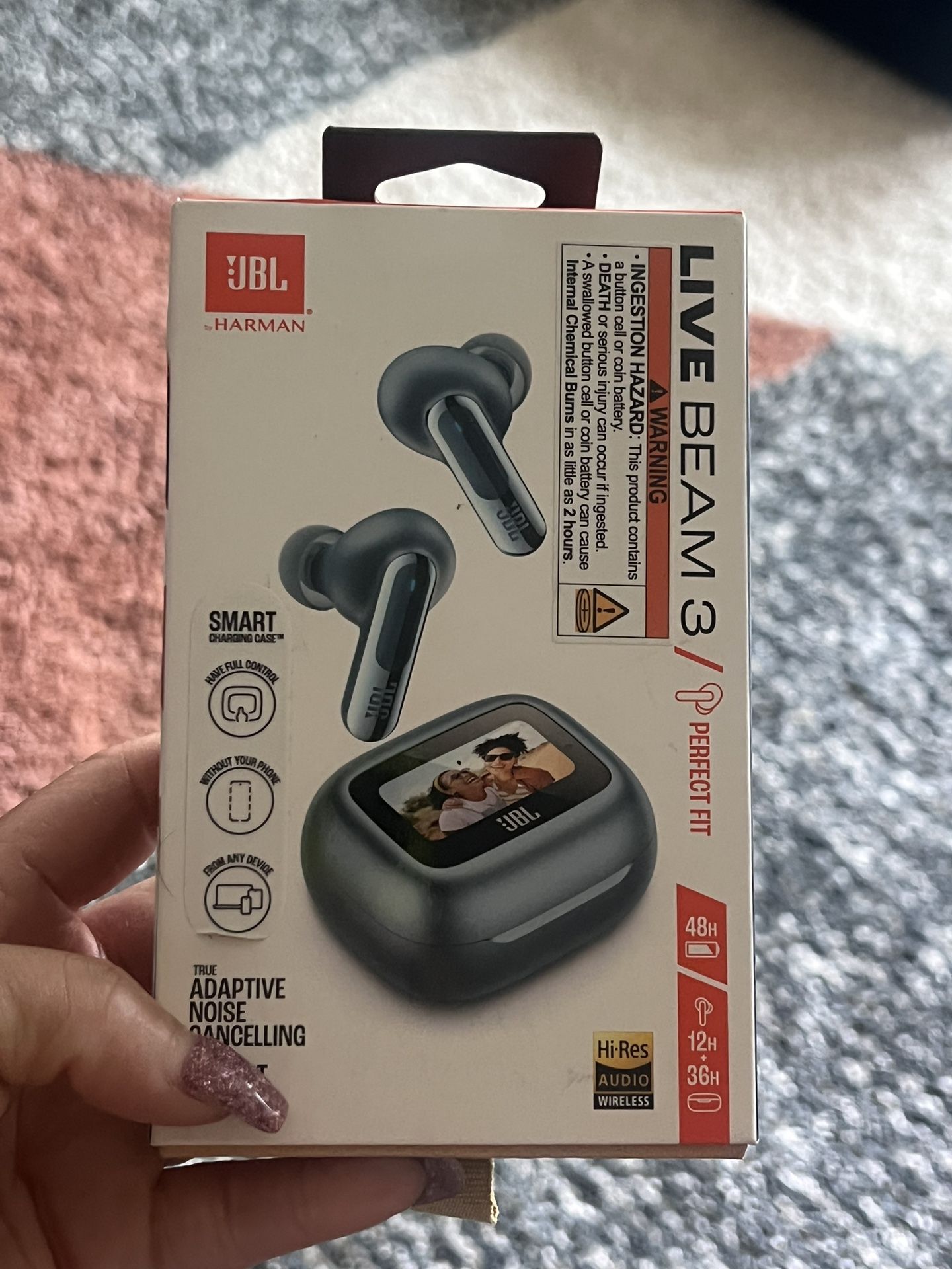Brand New JBL Earbuds