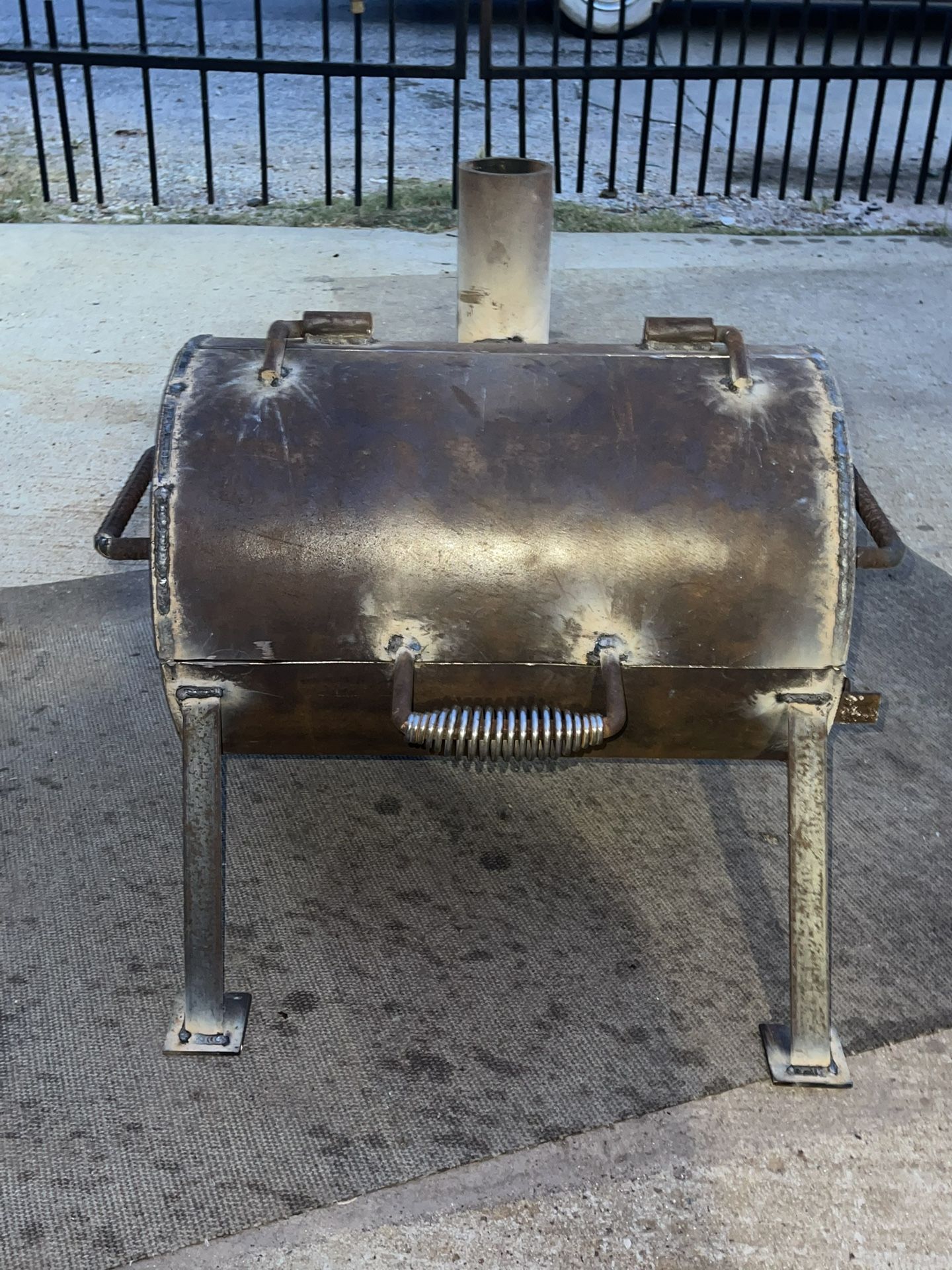 BBQ PIT GRILL