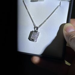 Diamond Pendant 18K Solid White Gold