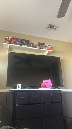 65 inch Roku TV
