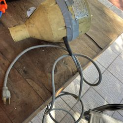 Thomas Jet Line Blower 1261 with Case