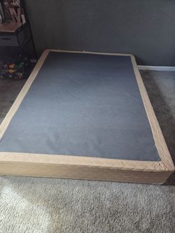 Full boxspring