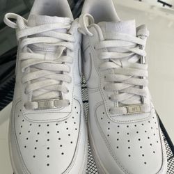 Nike shoes 