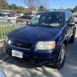 2004 Ford Escape Limited
