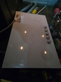 Electric cooktop