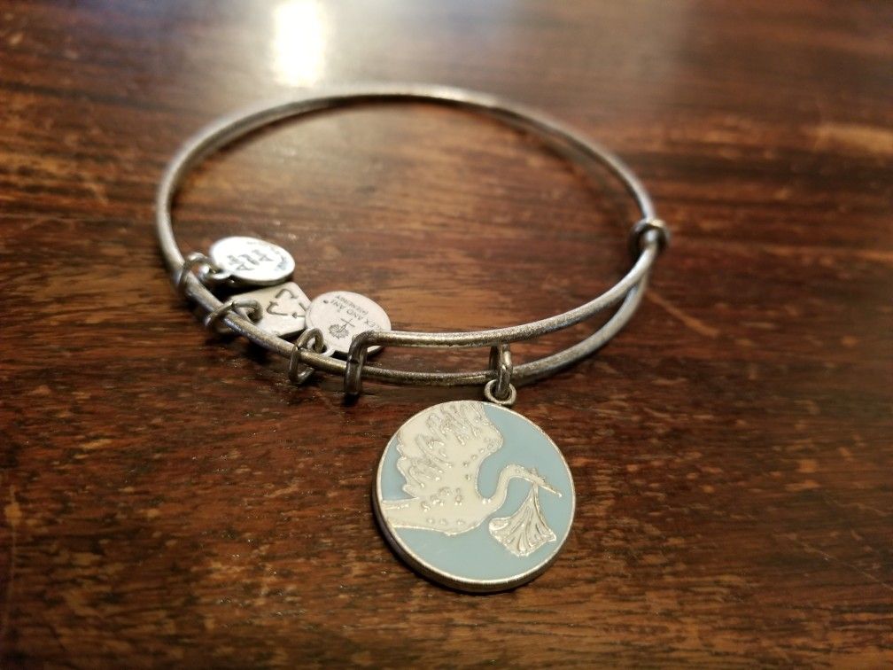Alex and hotsell ani stork bracelet