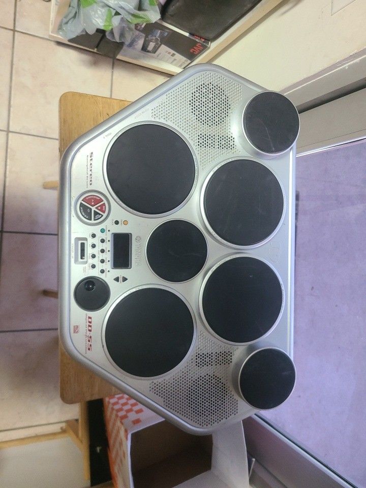 Electronic Yamaha DD-55  7Pad Mid Digital