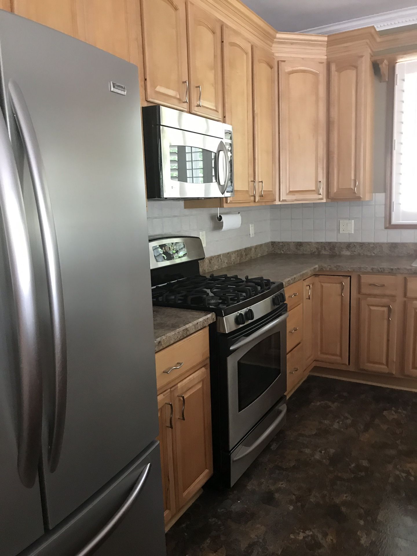 Kitchen cabinets by Kraftmaid for Sale in Egg Harbor Township, NJ - OfferUp