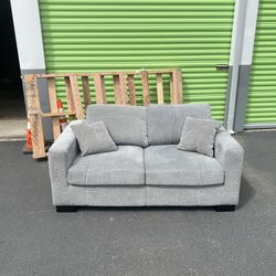 Sofa Sectional Couch - FREE DELIVERY 🚚🛋