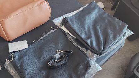 Carry BAGS ALL COLORS LEATHER & CLOTH ONES