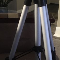 Almost Free!!  Tripod Stand - 360 Degree Rotation And Foldable!