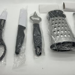 "5 Pc. Housewares Set" with SKU#: 00924N