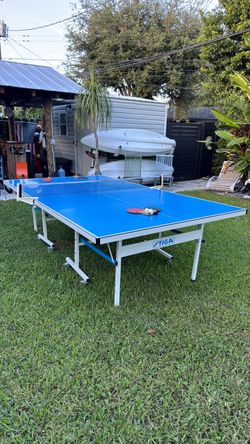 Ping pong table