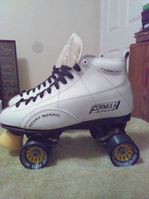 Vintage Pacer Quadcruiser Roller Skates Formula Speed Skates