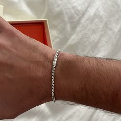 BRAND NEW John Hardy Silver Bracelet