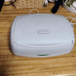 Baby wipe warmer