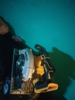 DeWalt Cordless Power Tools
