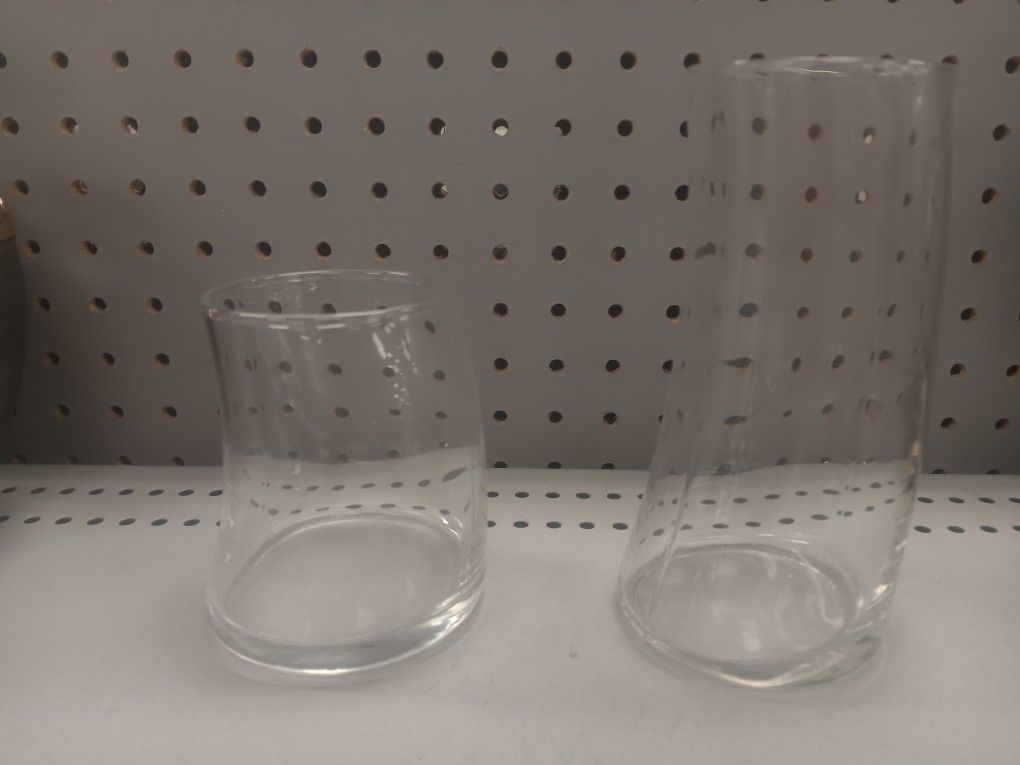 Leaning Drinking Glasses -16