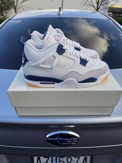 Jordan Retro 4 SB Navy