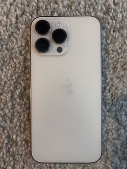 iPhone 14 Pro Max *Barely Used*