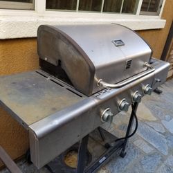 Kenmore BBQ Grill & Gas tank