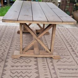 Dinning Tables And Coffee Tables 