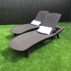👀w Loungers For Your Pool👀 [