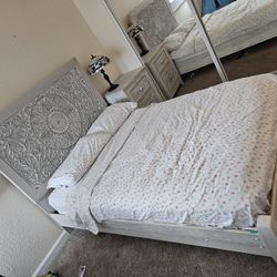 Ashley Bedroom Set (Full)