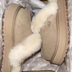 Brand New UGG Platform Slippers