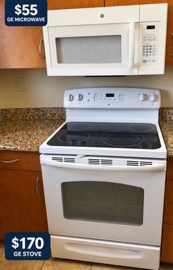 GE Electric Range with Glass Cooktop