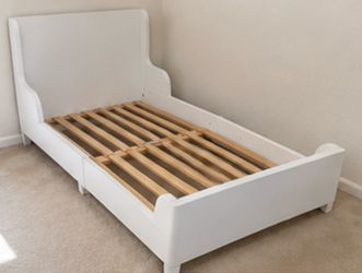 IKEA BUSUNGE EXTENDABLE BED – WHITE