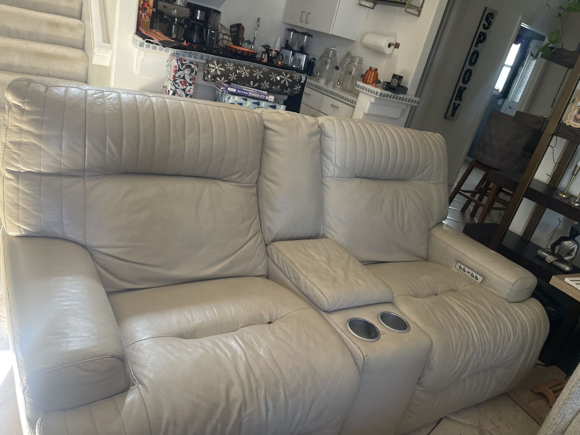 Free Couch - Sofa Recliner
