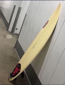 Cordell surfboard 6ft long