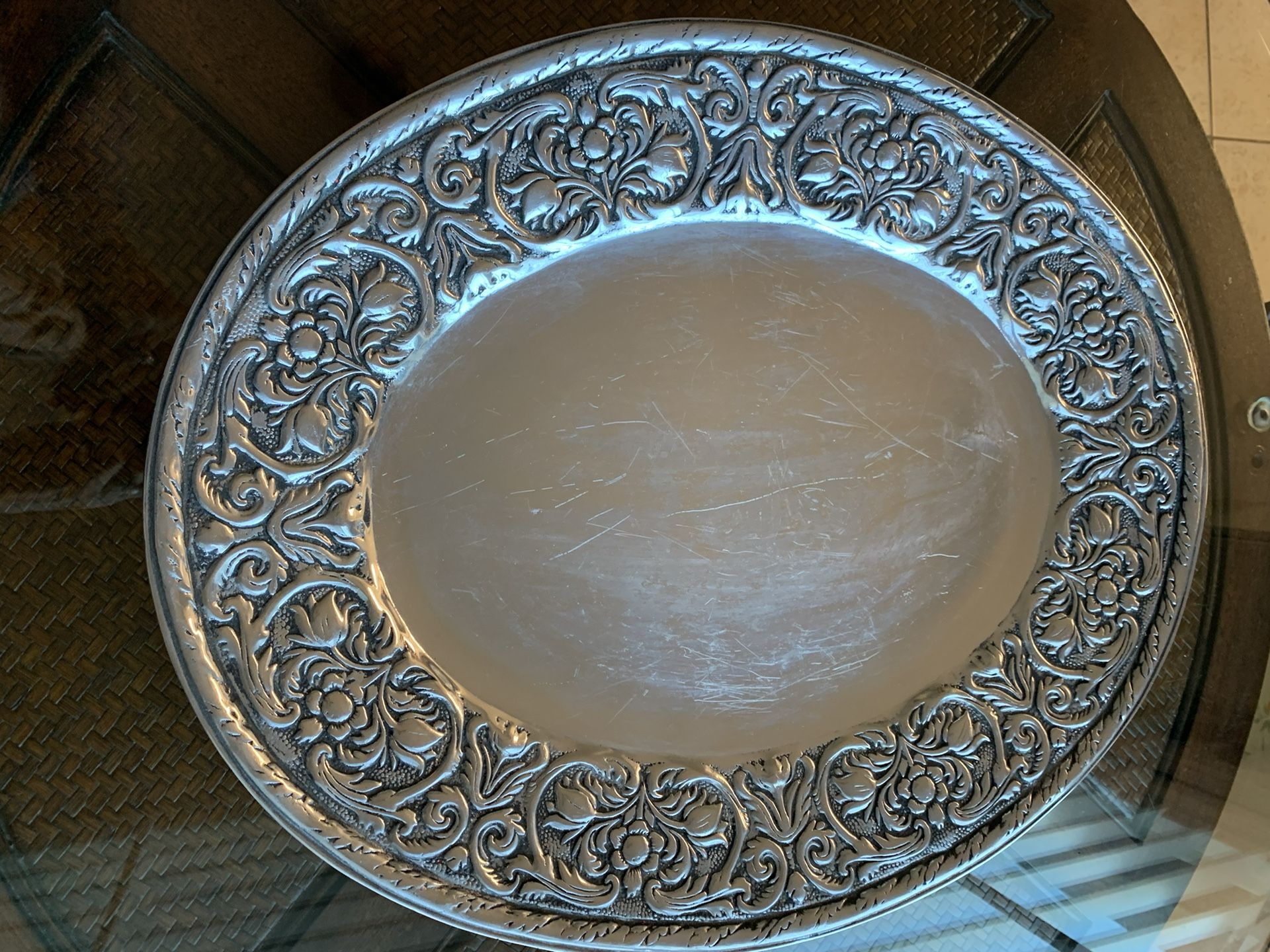 Wilton Armetale Pewter William & Mary Large oval platter 20”x16” weight 8lb 4.9 oz