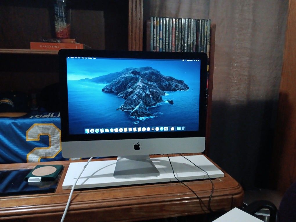 Apple All In One Desktop Computer