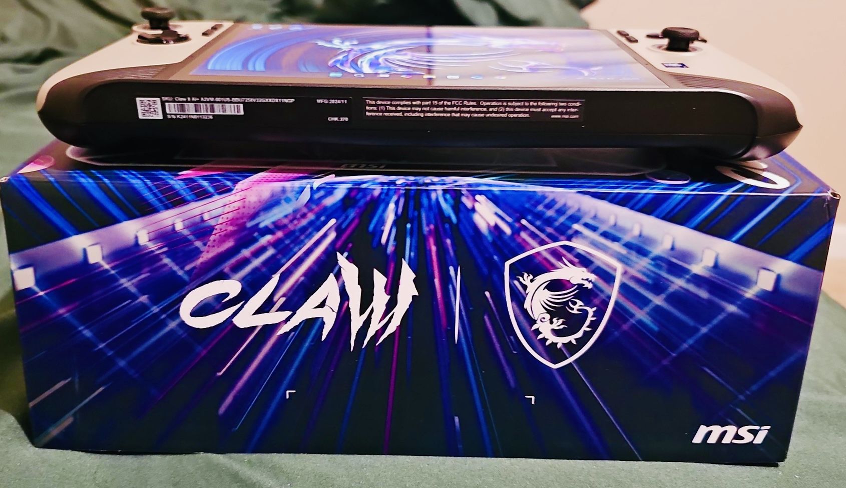 MSI Claw 8 AI+