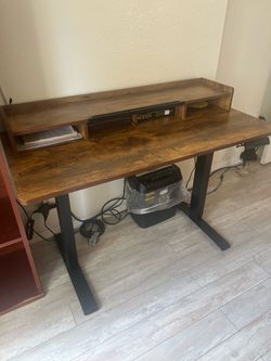 Electric Standing Desk with Hutch Shelf