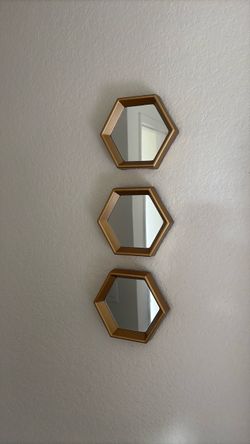 Set of 3 Gold Hexagon Wall Mirrors