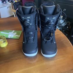 Hera snow boots 