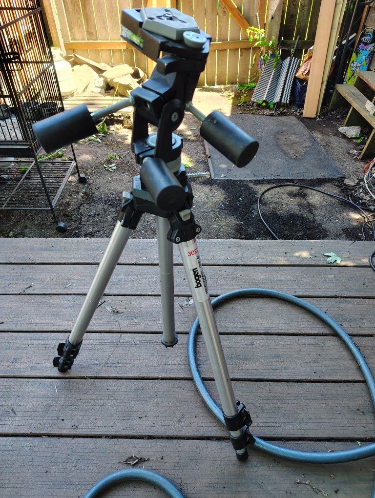 Bogen 3021 Professional Tripod w/ 3047 Head Made in Italy
