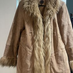 Vintage Suede Leather Womens Coat Excellent Condition 