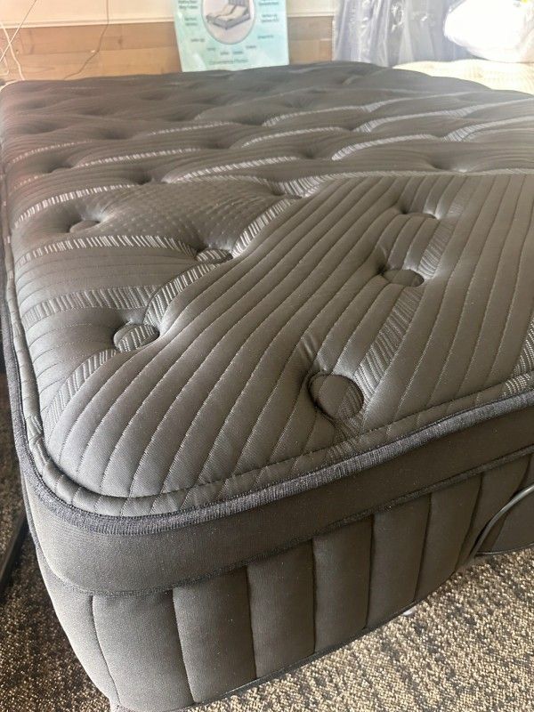 !! PREMIUM MATTRESSES 50-80% OFF! $10 TO START