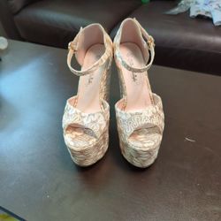 High Wedge Platform Sandels