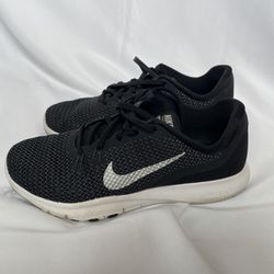Nike women’s Running Shoes Size 7