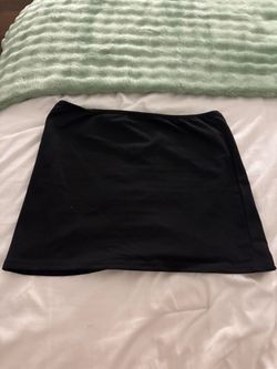 Black skirt