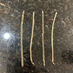 Lot of 4 bracelets